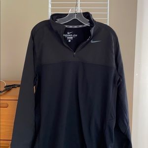 Men’s Nike Therma-Fit black pullover jacket L